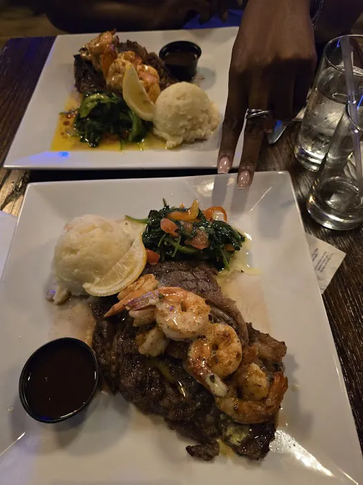 Blu seafood restaurant & bar Picture 1