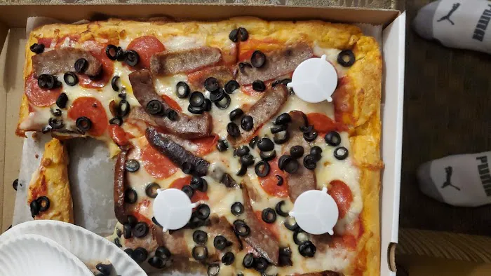 Bella Pizza Picture 5