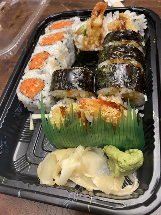 Tobiko Sushi Asian Bistro Picture 6