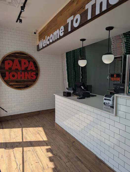 Papa Johns Pizza Picture 1