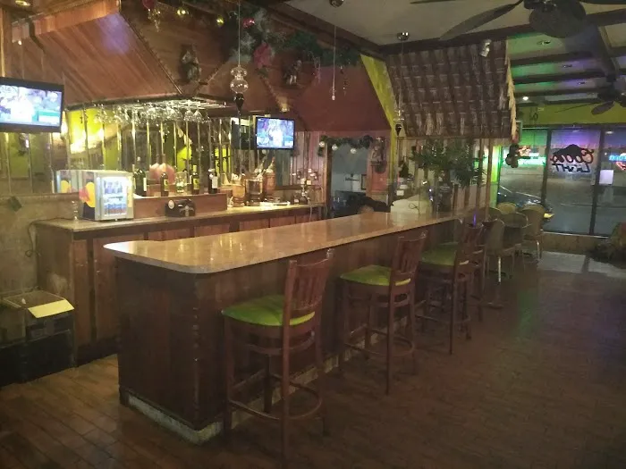 El patio lounge bar & restaurant Picture 3