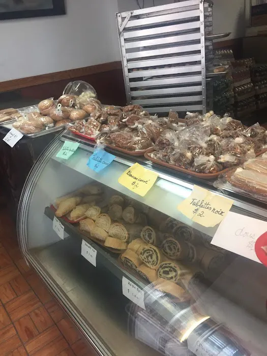 Le Bon Pate Bakery Halal Inc. Picture 5