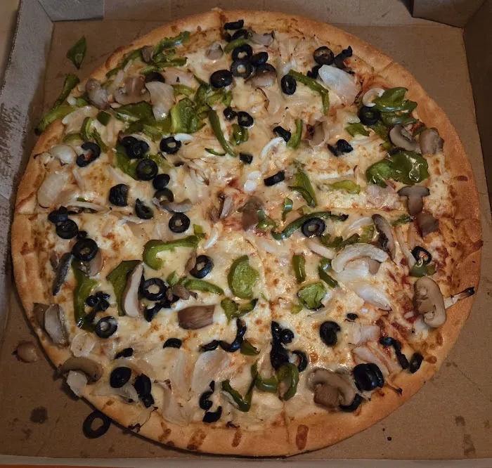 Little Caesars Pizza Picture 10