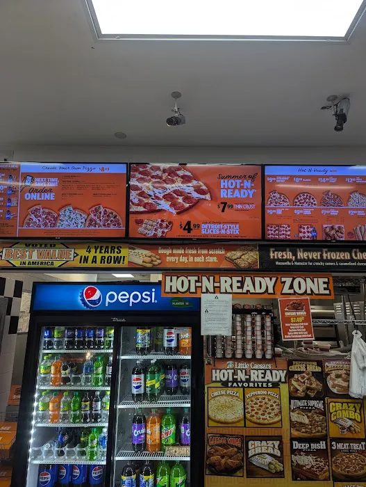 Little Caesars Pizza Picture 6
