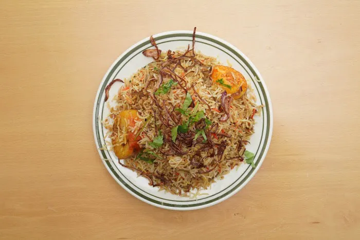 Halal Briyani and Kebab House Picture 3