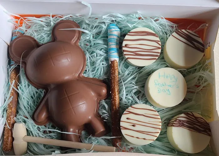 Custom Cakes By Giselle LLC Picture 5