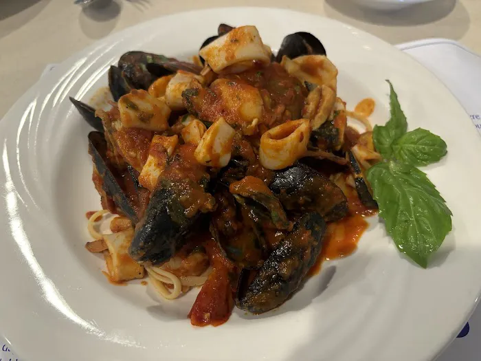 King Umberto Picture 9