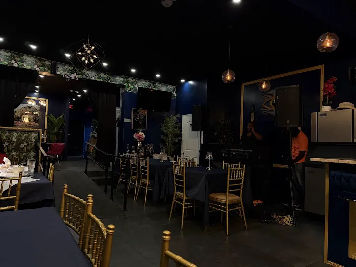 Dayou’s Restaurant bar & lounge Picture 1