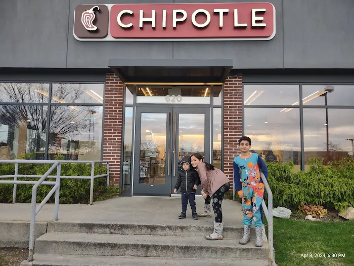 Chipotle Mexican Grill Picture 5