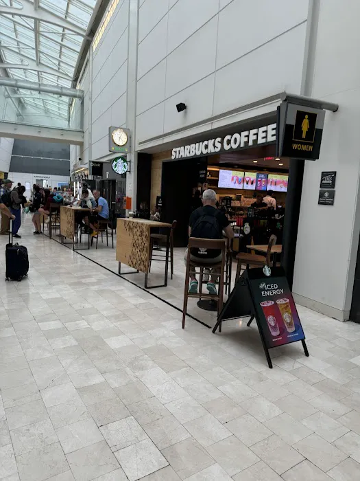 Starbucks Picture 3