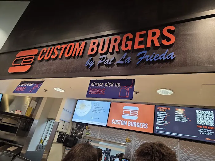 Custom Burger Picture 1