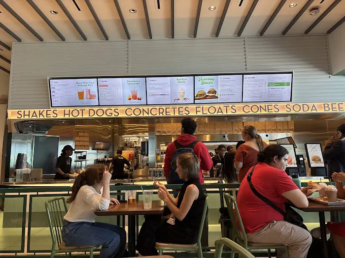 Shake Shack Picture 2