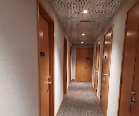 Minute Suites JFK