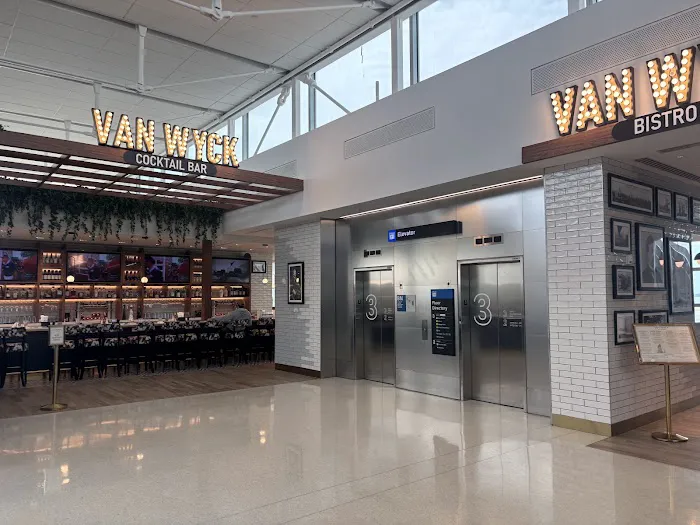 Urban Crave Picture 2