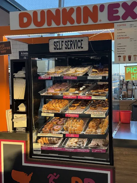 Dunkin' Express Picture 4