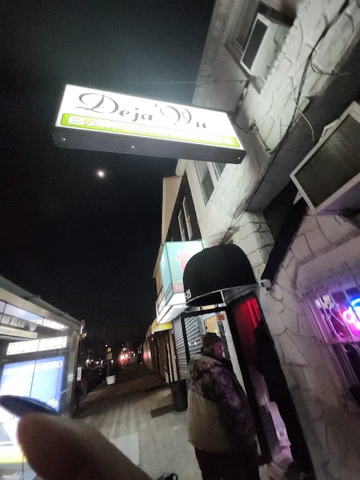 Deja Vu Bar and Lounge 2.0 Picture 5