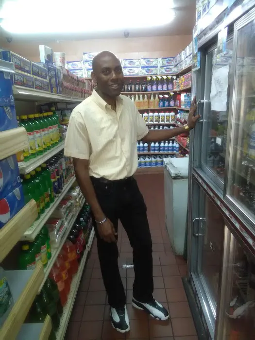 Y & H Deli & Grocery Corporation Picture 6