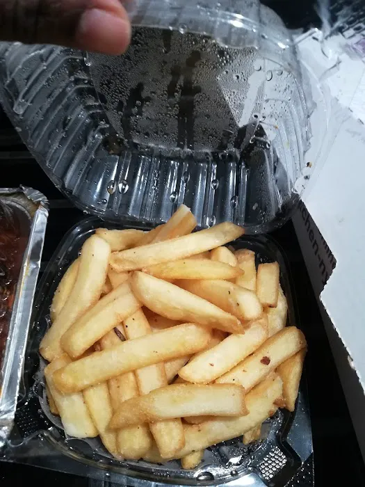 Farmers Kitchen Picture 4