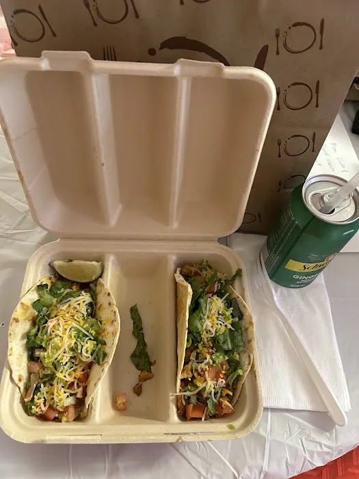 Farmers Kitchen Picture 7