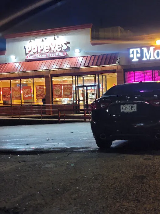 Popeyes Louisiana Kitchen Picture 2