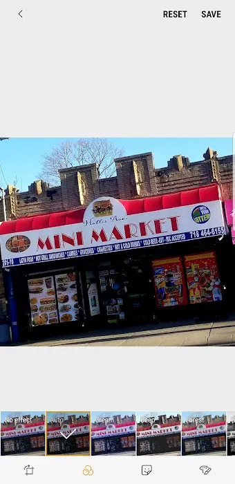 Hollis ave mini market Picture 6