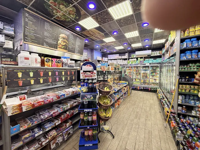 7&7 deli gourmet Picture 1