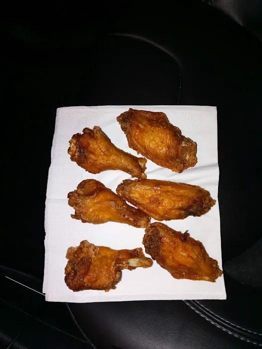Juicy King Crab Express (19914Hollis Ave.) Picture 2