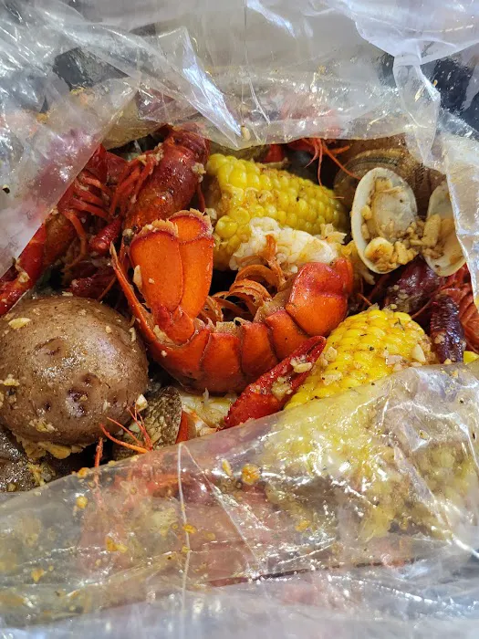 Juicy King Crab Express (19914Hollis Ave.) Picture 8