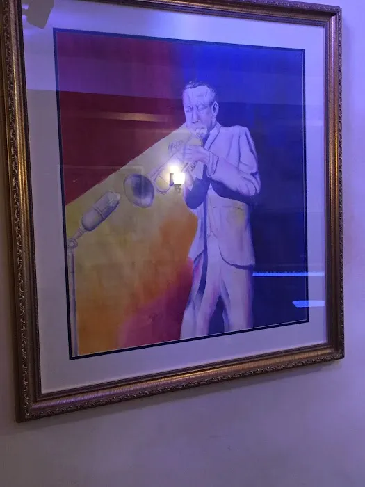 Jackson Room Picture 9