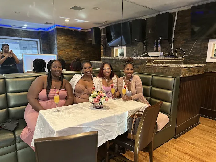 Oxygen Bar & Lounge Picture 3