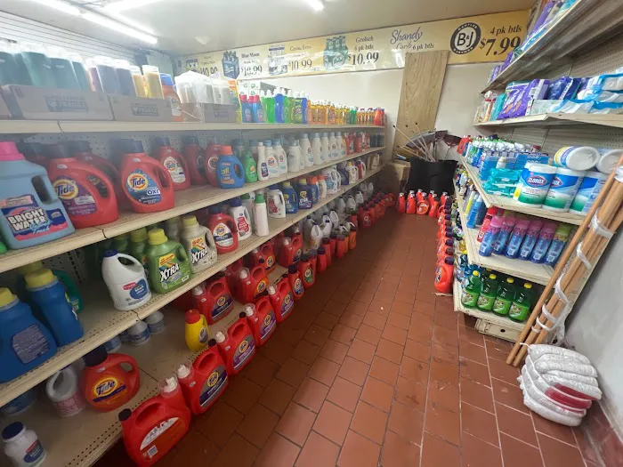 Al's Deli & Grocery Picture 9