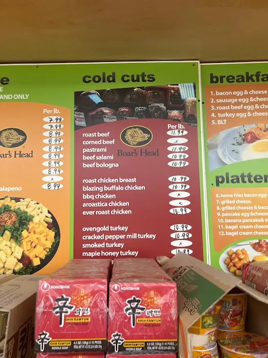 Al's Deli & Grocery Picture 6