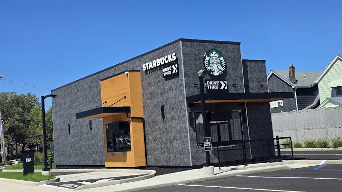Starbucks Picture 1