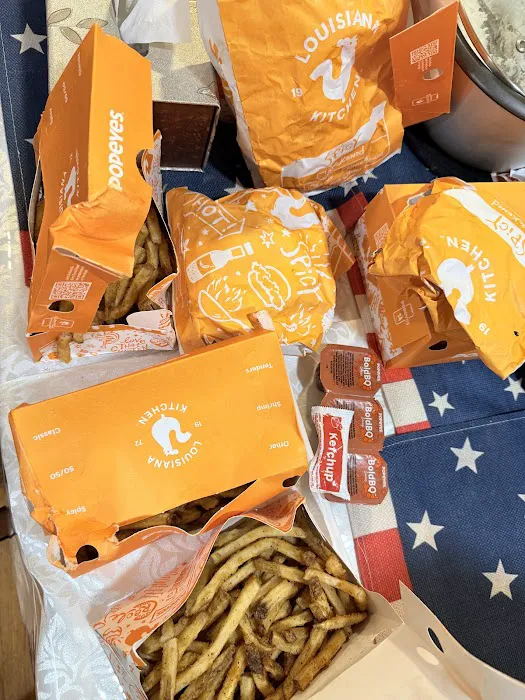 Popeyes Louisiana Kitchen Picture 4