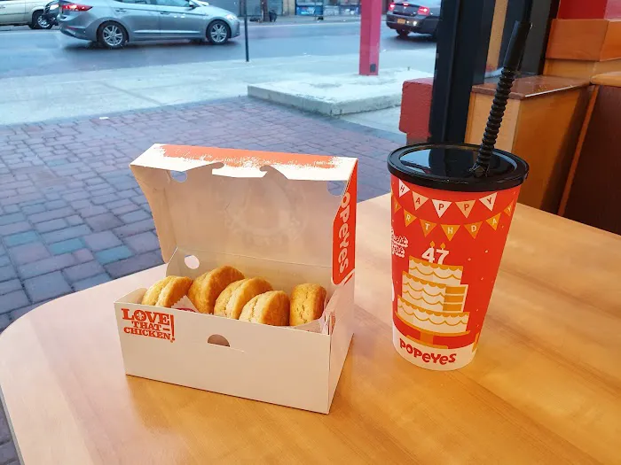 Popeyes Louisiana Kitchen Picture 5