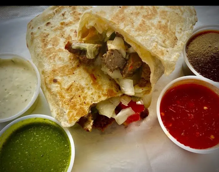 Layla Halal Food Picture 3