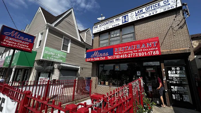 Mina's Kitchenette Picture 1