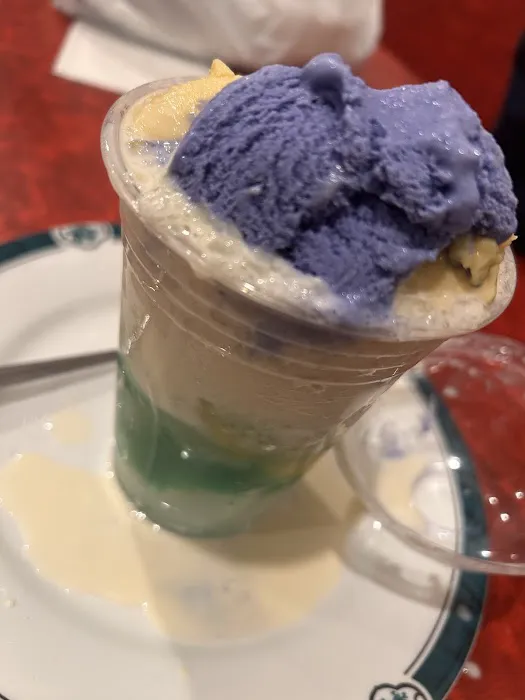 Mina's Kitchenette Picture 8