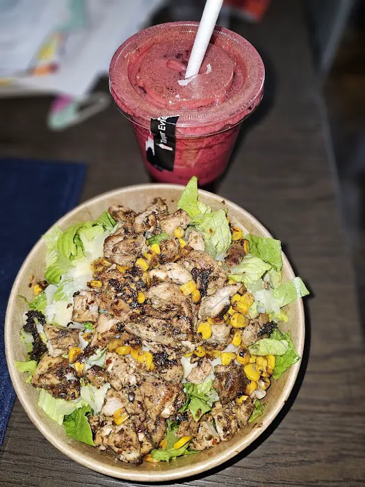 Island Provisions Picture 7