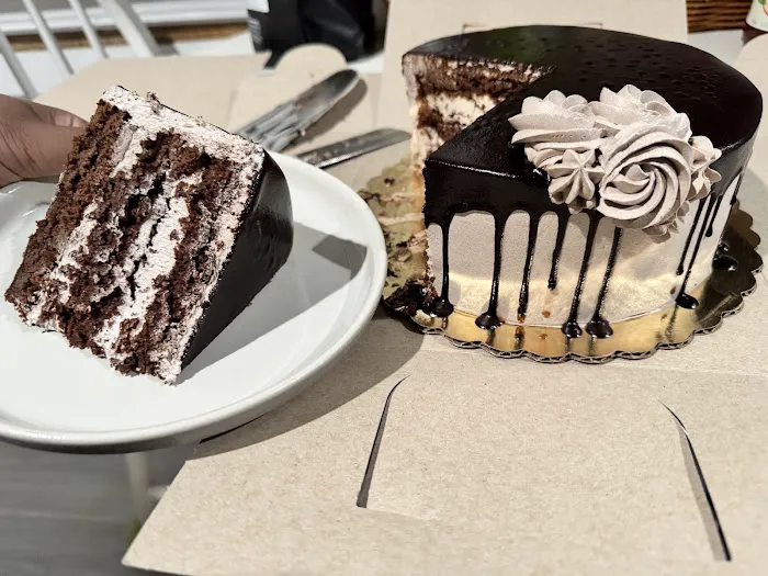 Rose Valley Cakes Picture 9