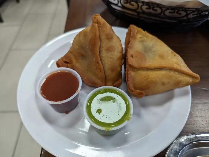 Honest Indian Vegetarian Restaurant Picture 5
