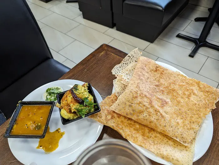 Honest Indian Vegetarian Restaurant Picture 4