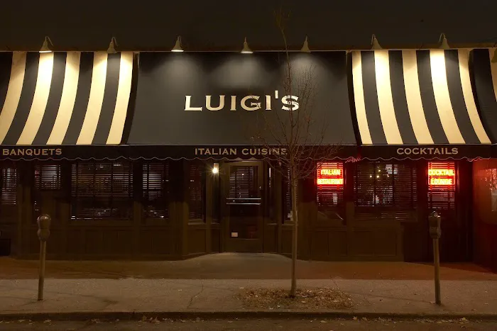 Luigi's Restaurant And Bar Picture 8