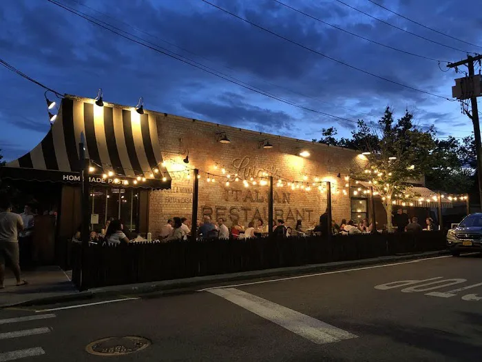 Luigi's Restaurant And Bar Picture 2