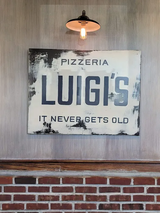 Luigi's Restaurant And Bar Picture 4