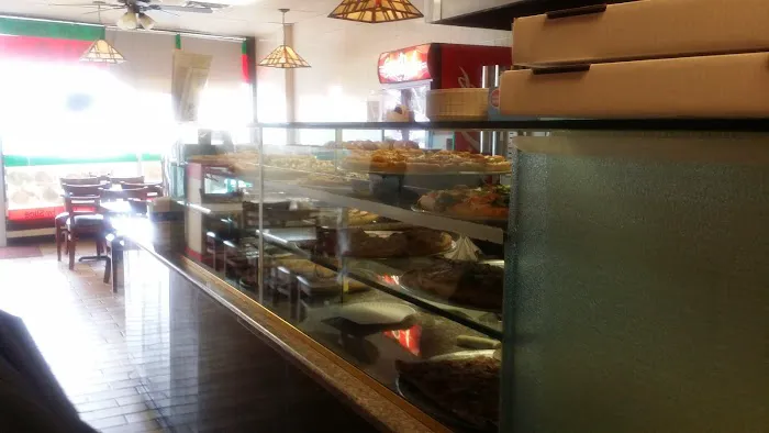 Alessio Pizzeria Picture 3