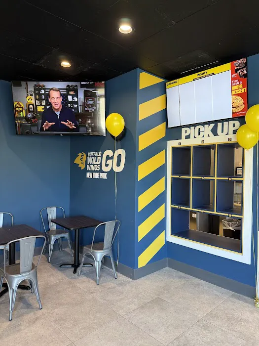 Buffalo Wild Wings 'GO' Picture 4