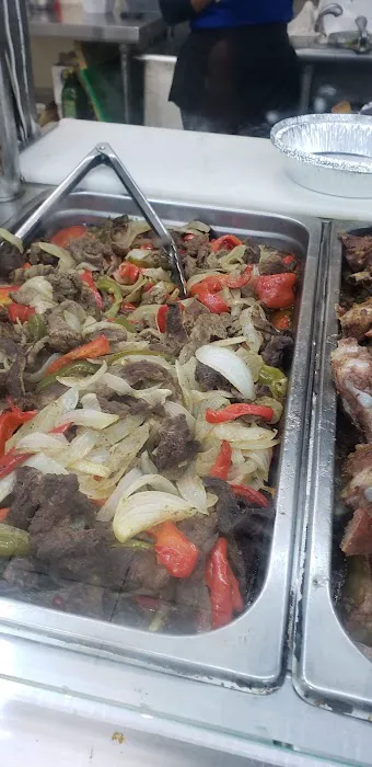 El Manguito Deli Picture 2