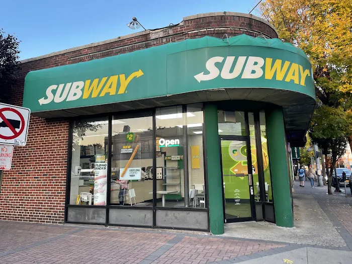 Subway Picture 3
