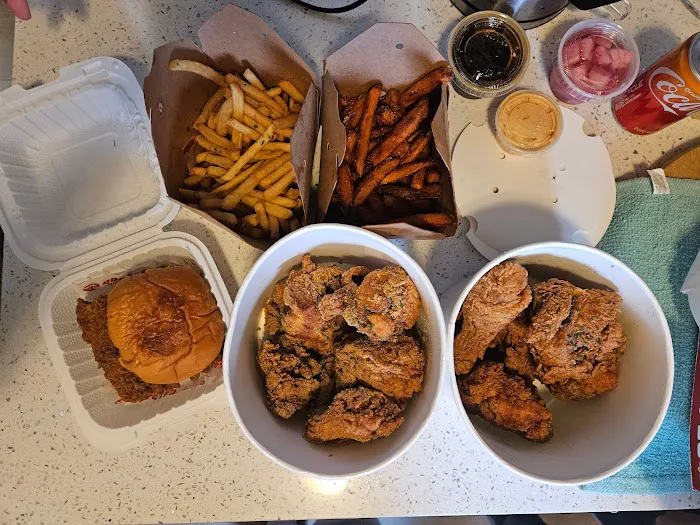 Rokstar Chicken Douglaston Picture 6